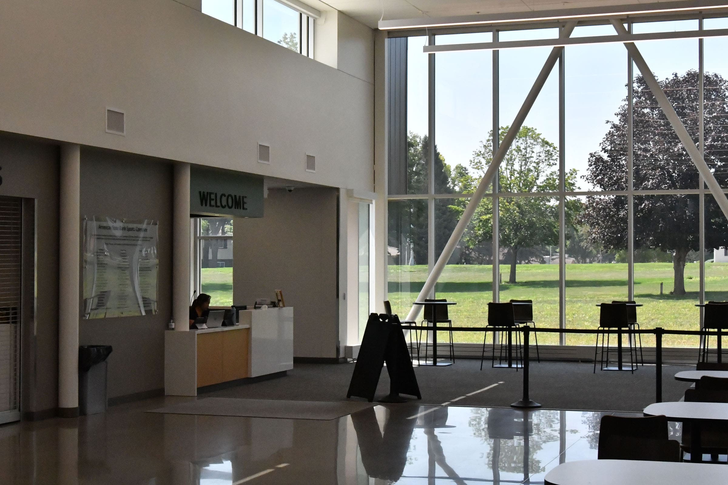 Lobby1